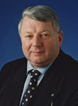 Bundeslandwirtschaftsminister Karl-Heinz Funke (ab 1998) Bundeslandwirtschaftsminister Karl-Heinz Funke (ab 1998)